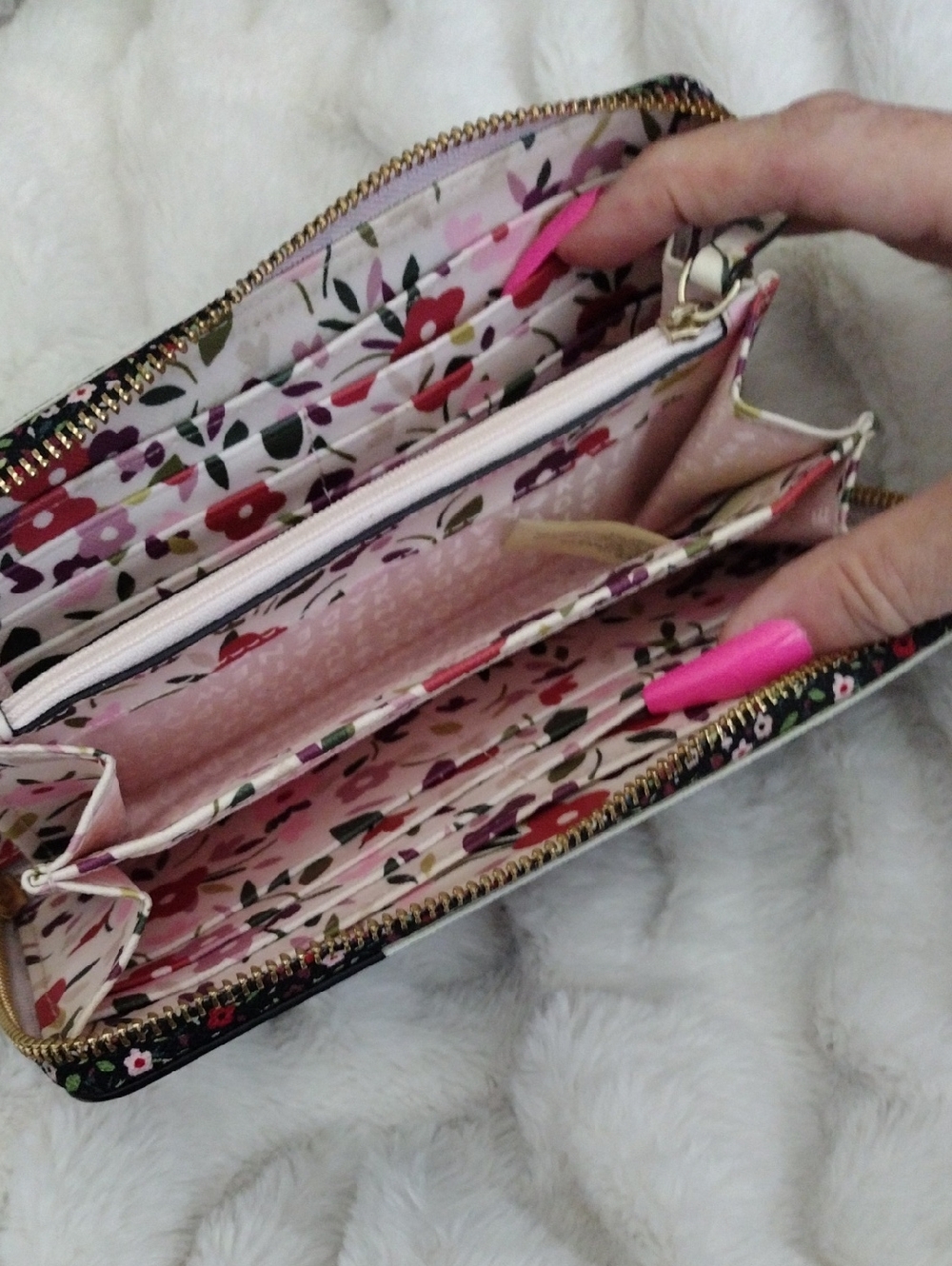 Kate Spade Floral Zip Wallet in Black with Pink & Red Accents - Picture 4 of 6